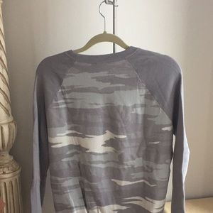 INTERMIX Tops - Intermix top INTERMIX Tops - Intermix top